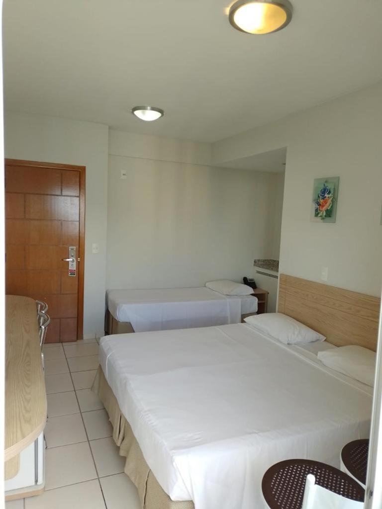 Apartamento Golden Dolphin Express - Viva Ferias Caldas Novas Exterior foto